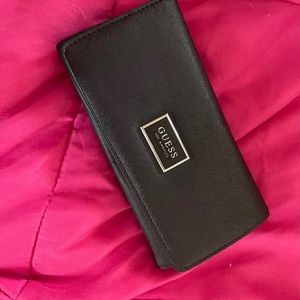 Guess wallet